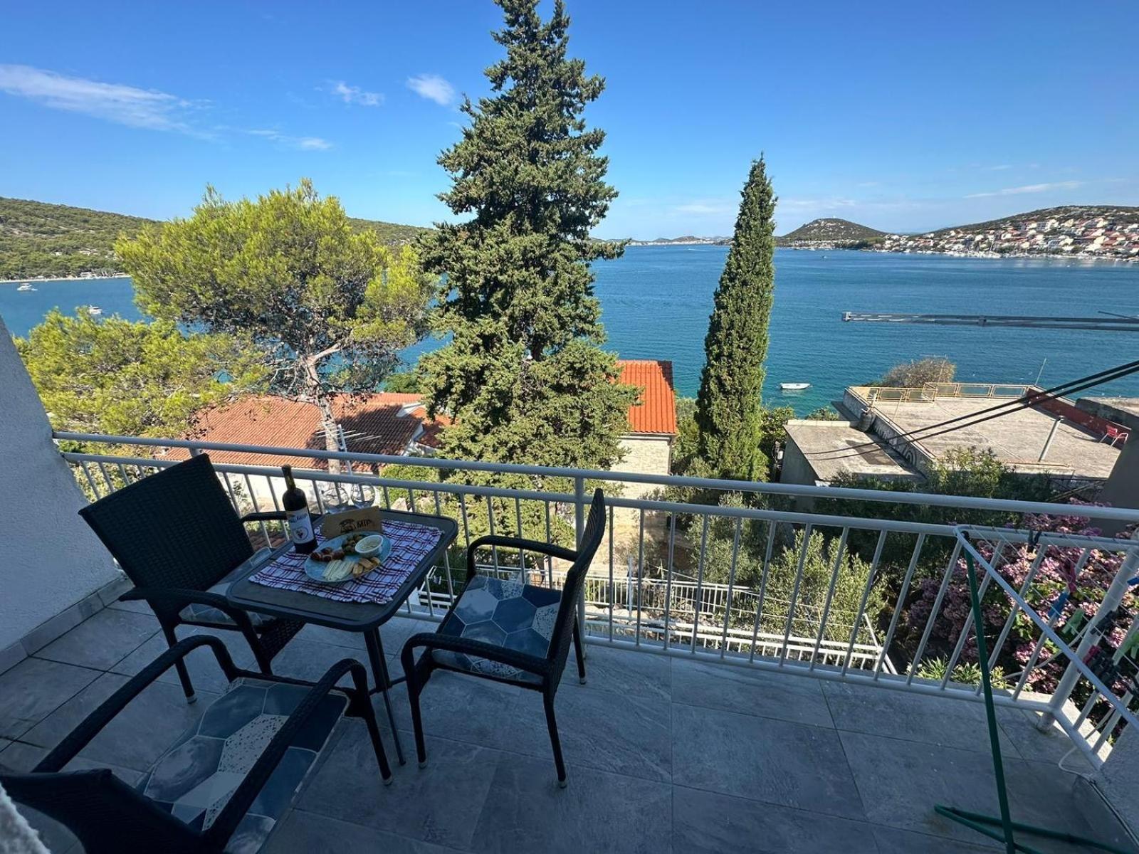 Apartment Mip Tisno Zewnętrze zdjęcie